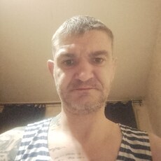 Тёма, 44