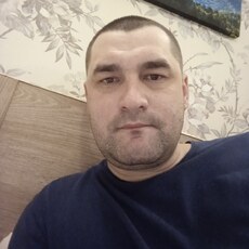 Лука, 37