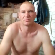 Гриша, 42