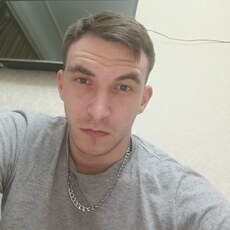 Анатолий, 25