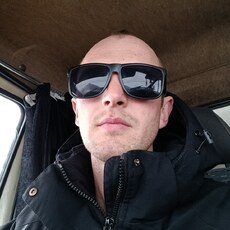 Тарас, 29