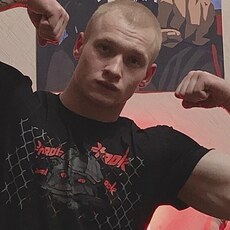 Гоша, 22