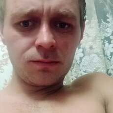 Тёма, 34