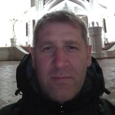 Витя, 40