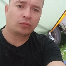 Коля, 36
