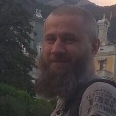 Тёма, 42