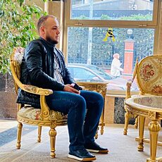Эдик, 27