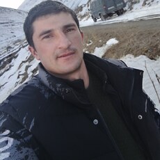 Михаил, 36