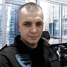 Артём, 26