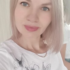 Зоя, 48