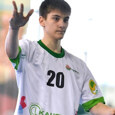 Григорий, 20