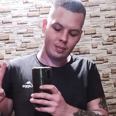 Демьян, 25