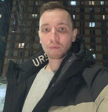 Роман, 29