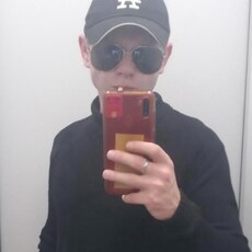 Филипп, 27