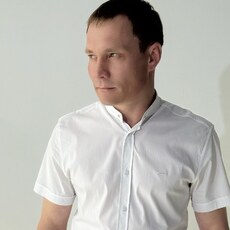 Назар, 38