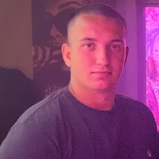 Вова, 24
