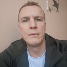 Михаил, 39
