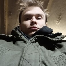 Веня, 22