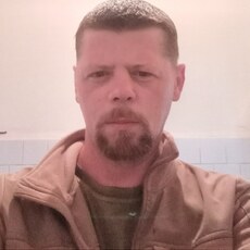 Юра, 41