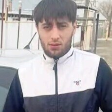 Тим, 28
