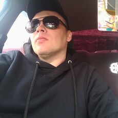 Тарас, 35