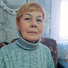 Юля, 60