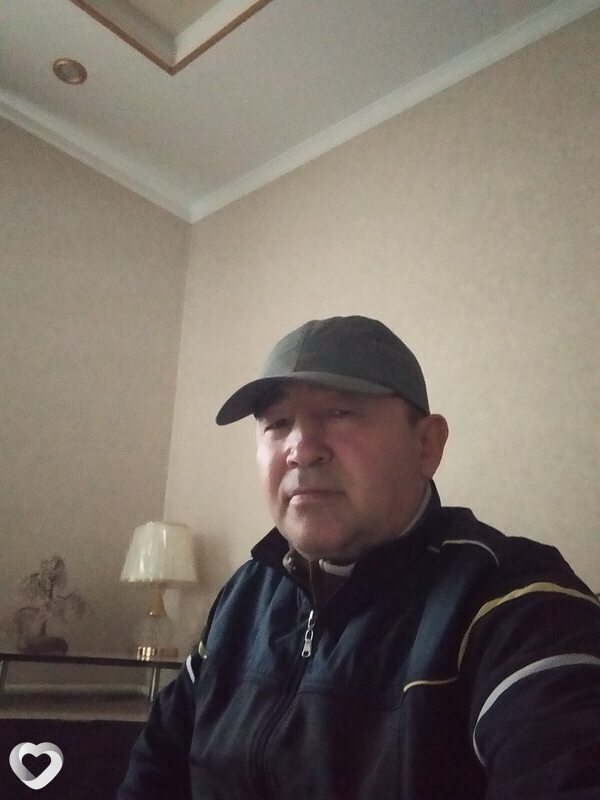 Артём