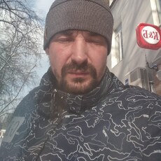 Андрей, 37