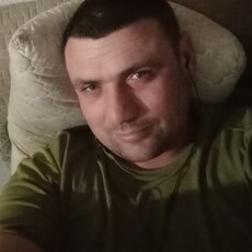 Коля, 29