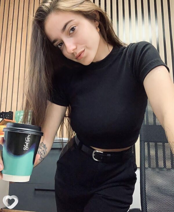 Женя