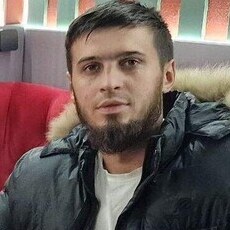 Валя, 30