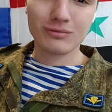 Ростислав, 25
