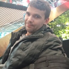 Виталий, 33