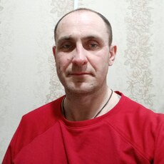 Миша, 43