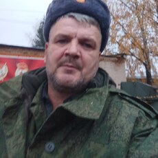 Толя, 42