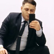 Юрий, 40