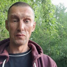 Максим, 49