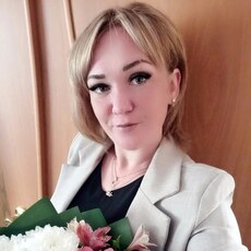 Юлиана, 38