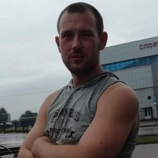 Даниил, 32