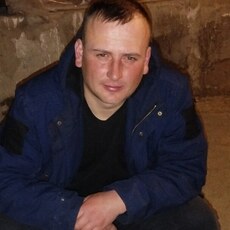 Артём, 33