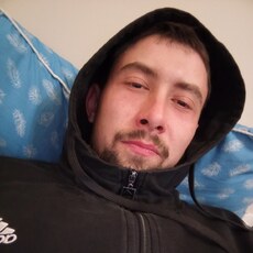 Григорий, 25