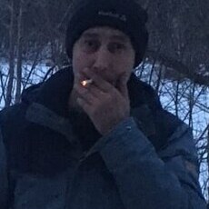 Валентин, 37
