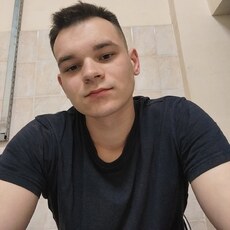 Толя, 26