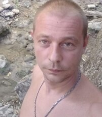 Лёша, 42