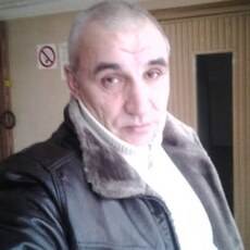 Виталя, 69