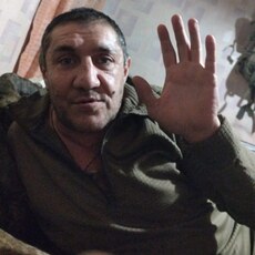 Михаил, 49