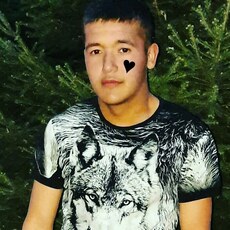 Владимир, 23