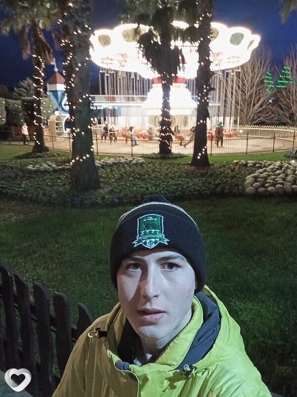 Никон