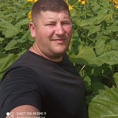 Анатолий, 40