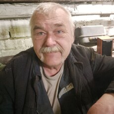 Лёша, 65